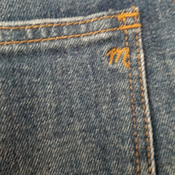 Madewell's The High-Rise Slim Boyjean Denim - Picture 16 of 16